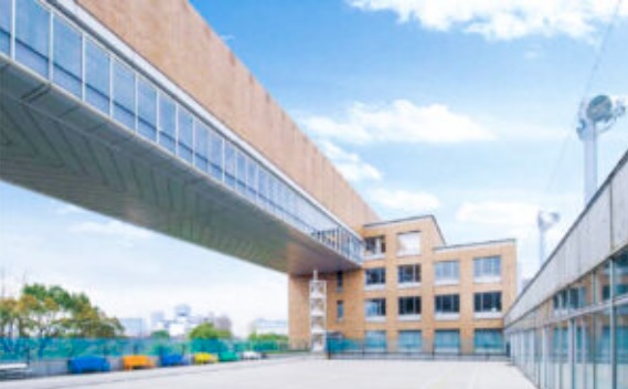 中村中学校