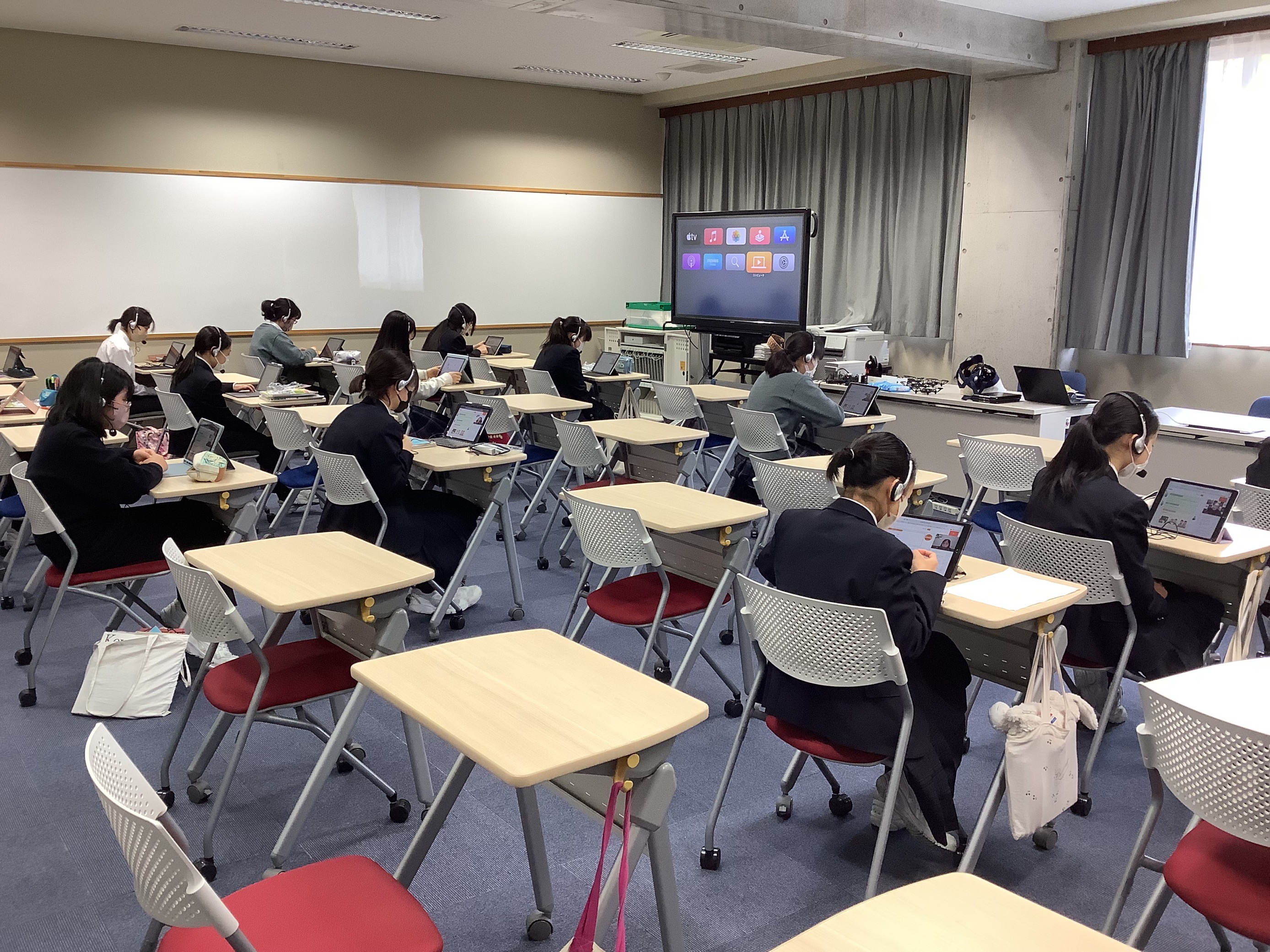 三輪田学園中学校