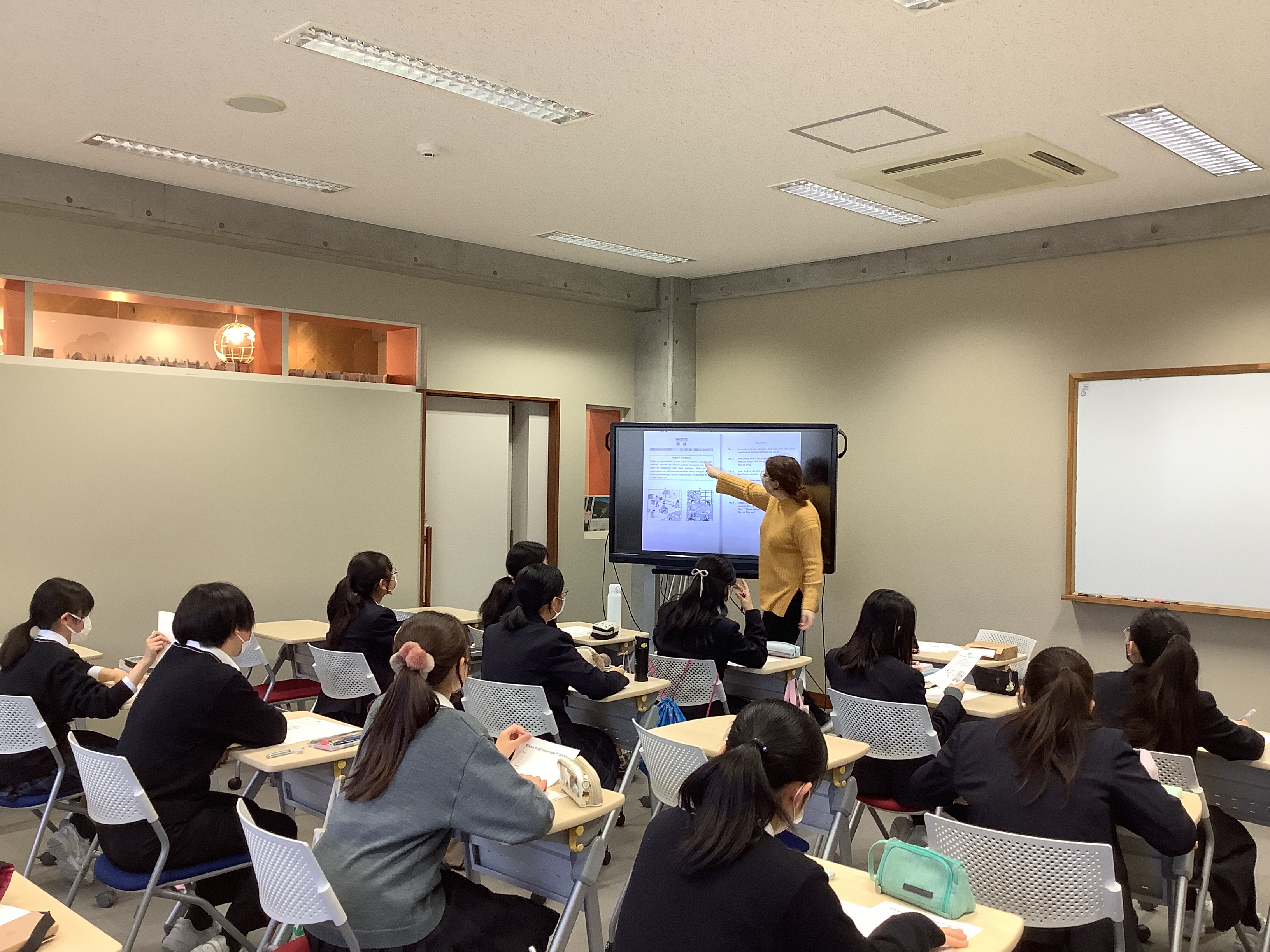 三輪田学園中学校