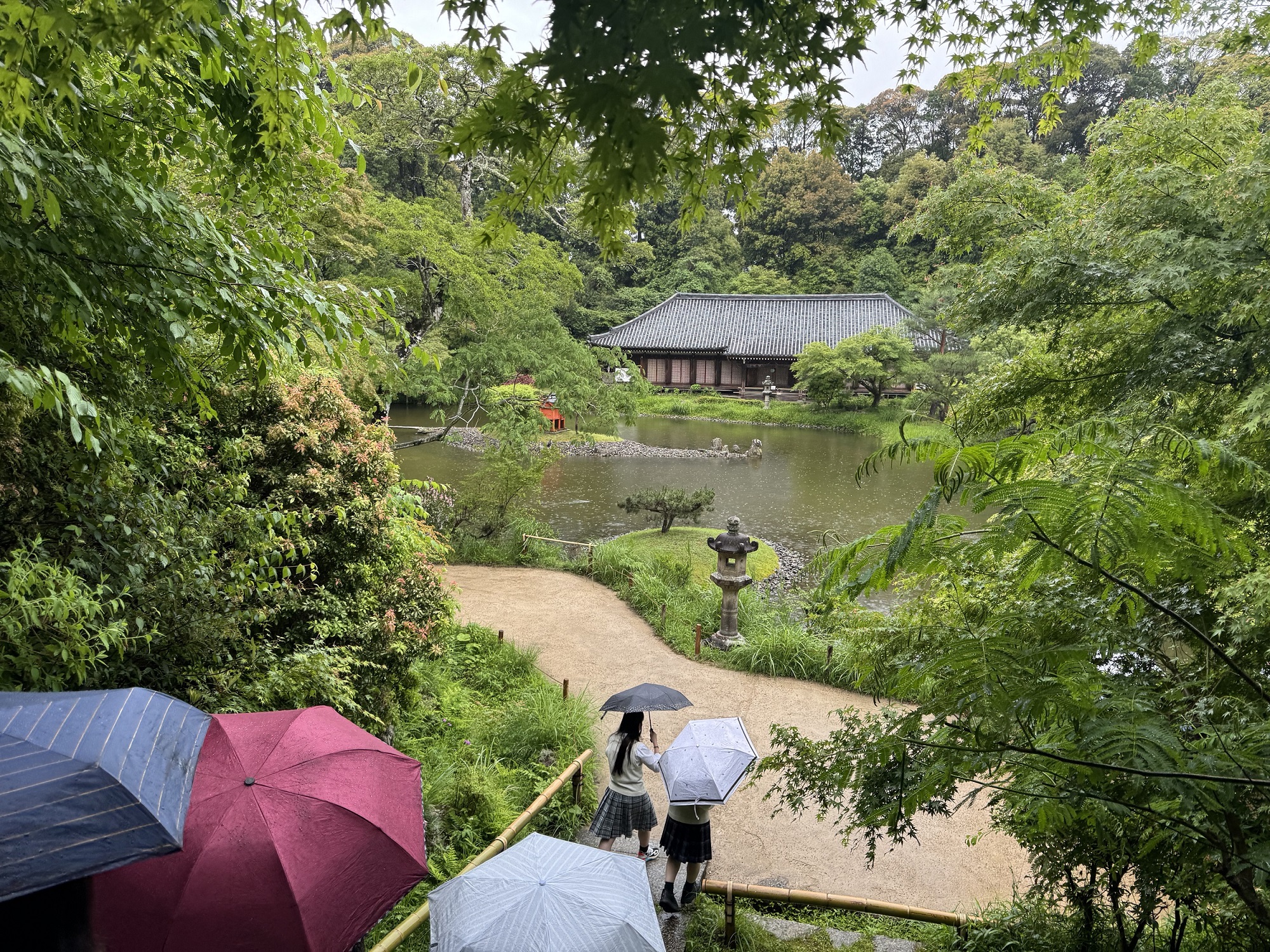 三輪田学園中学校