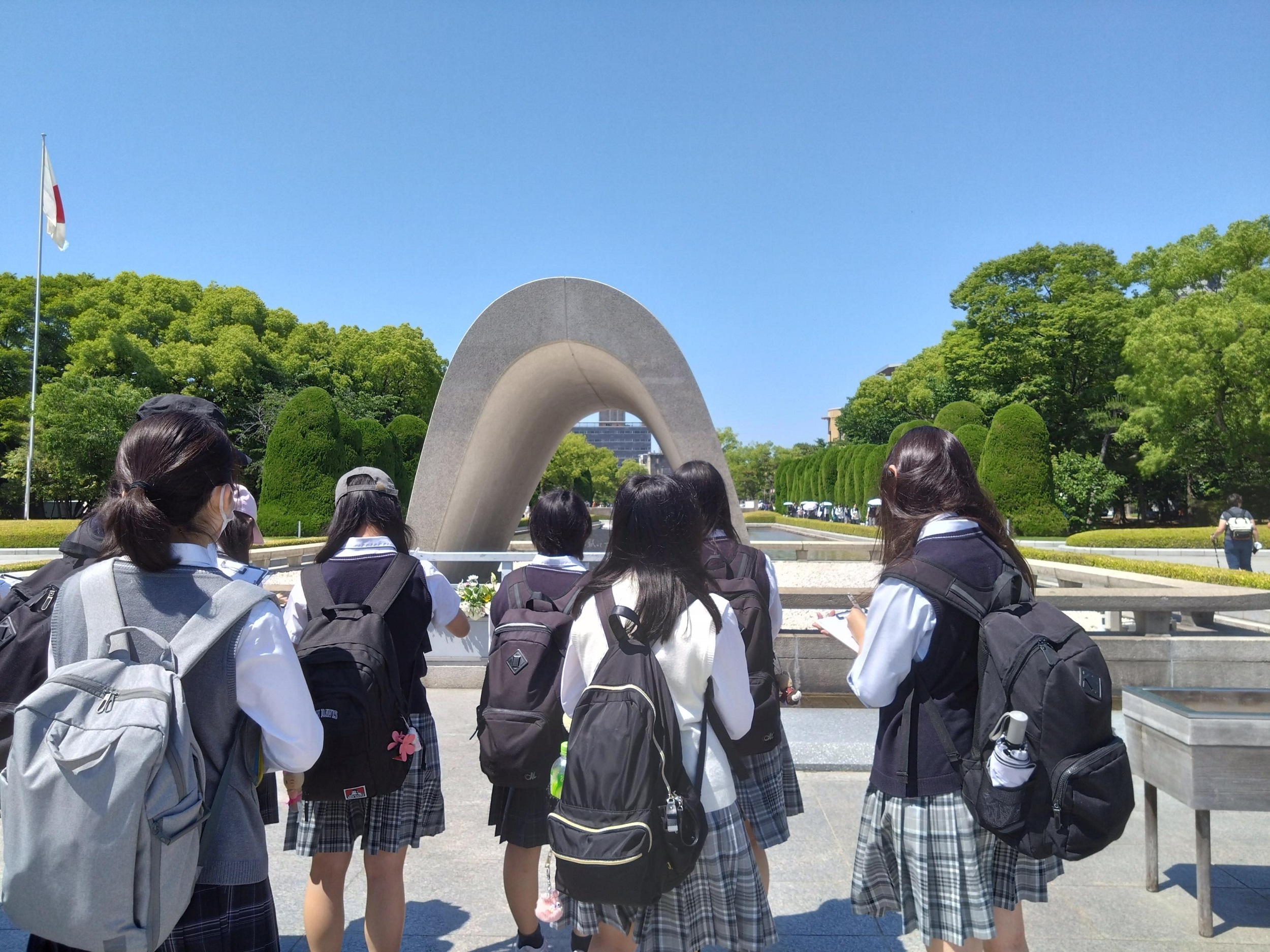 三輪田学園中学校