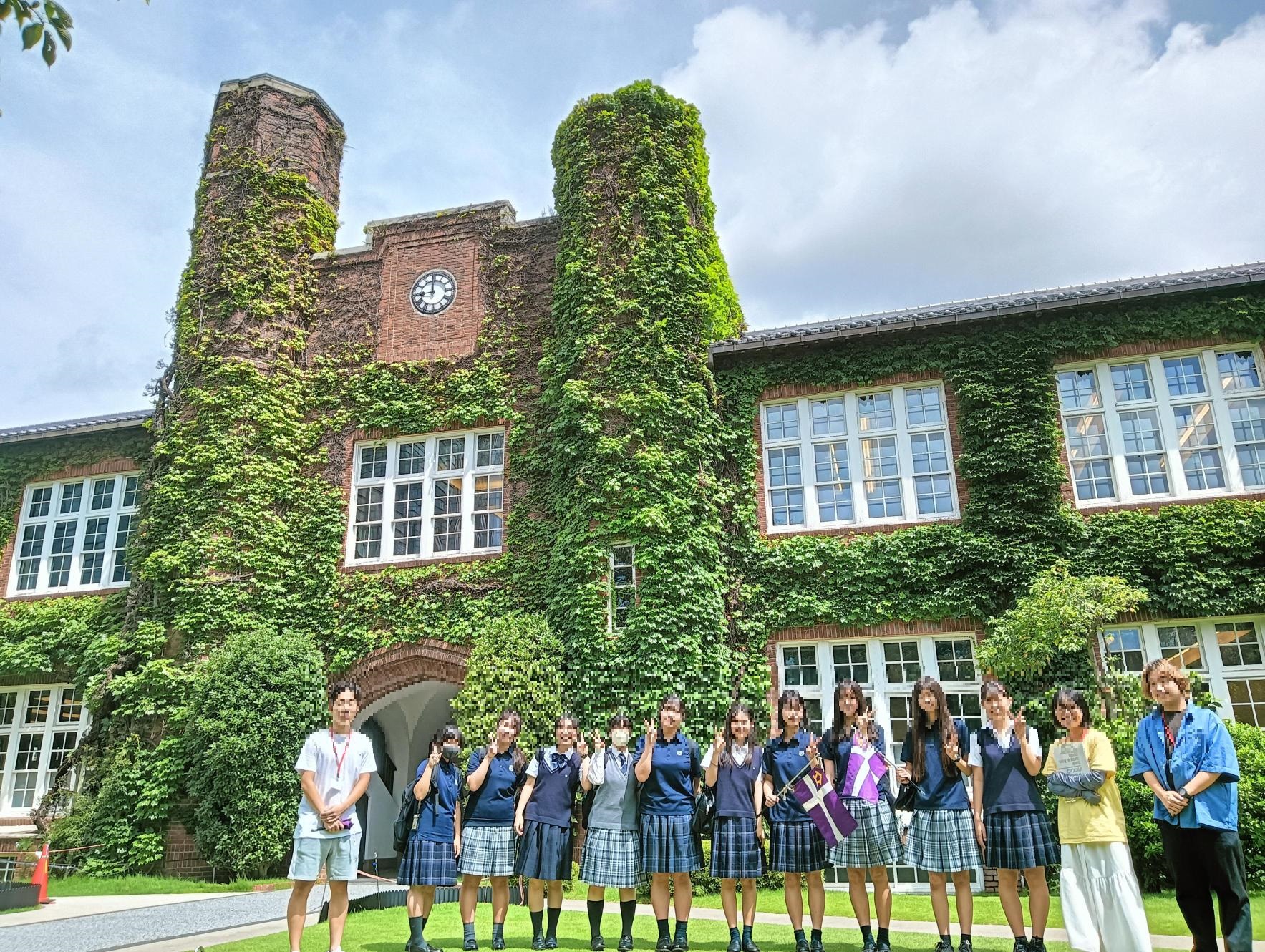 三輪田学園中学校