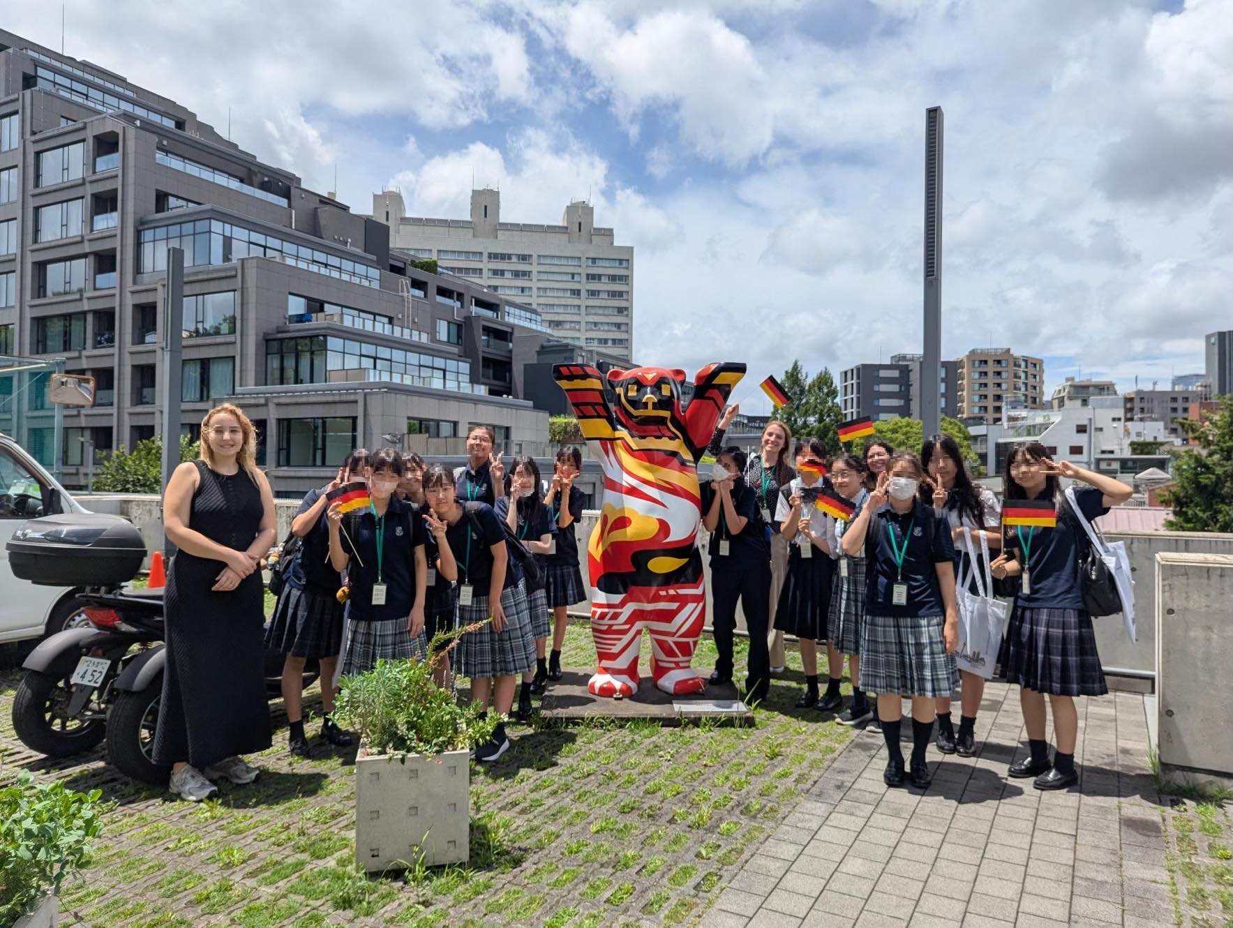 三輪田学園中学校