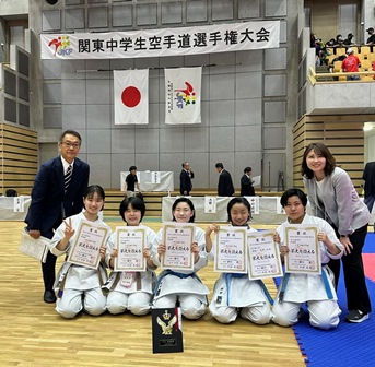 八雲学園中学校