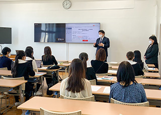 瀧野川女子学園中学校