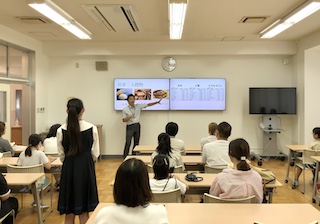 瀧野川女子学園中学校