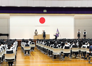 瀧野川女子学園中学校