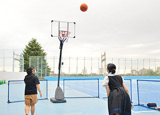 瀧野川女子学園中学校
