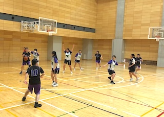 瀧野川女子学園中学校