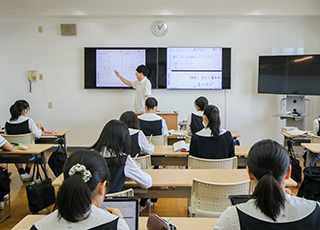 瀧野川女子学園中学校