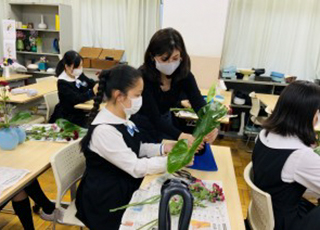 瀧野川女子学園中学校