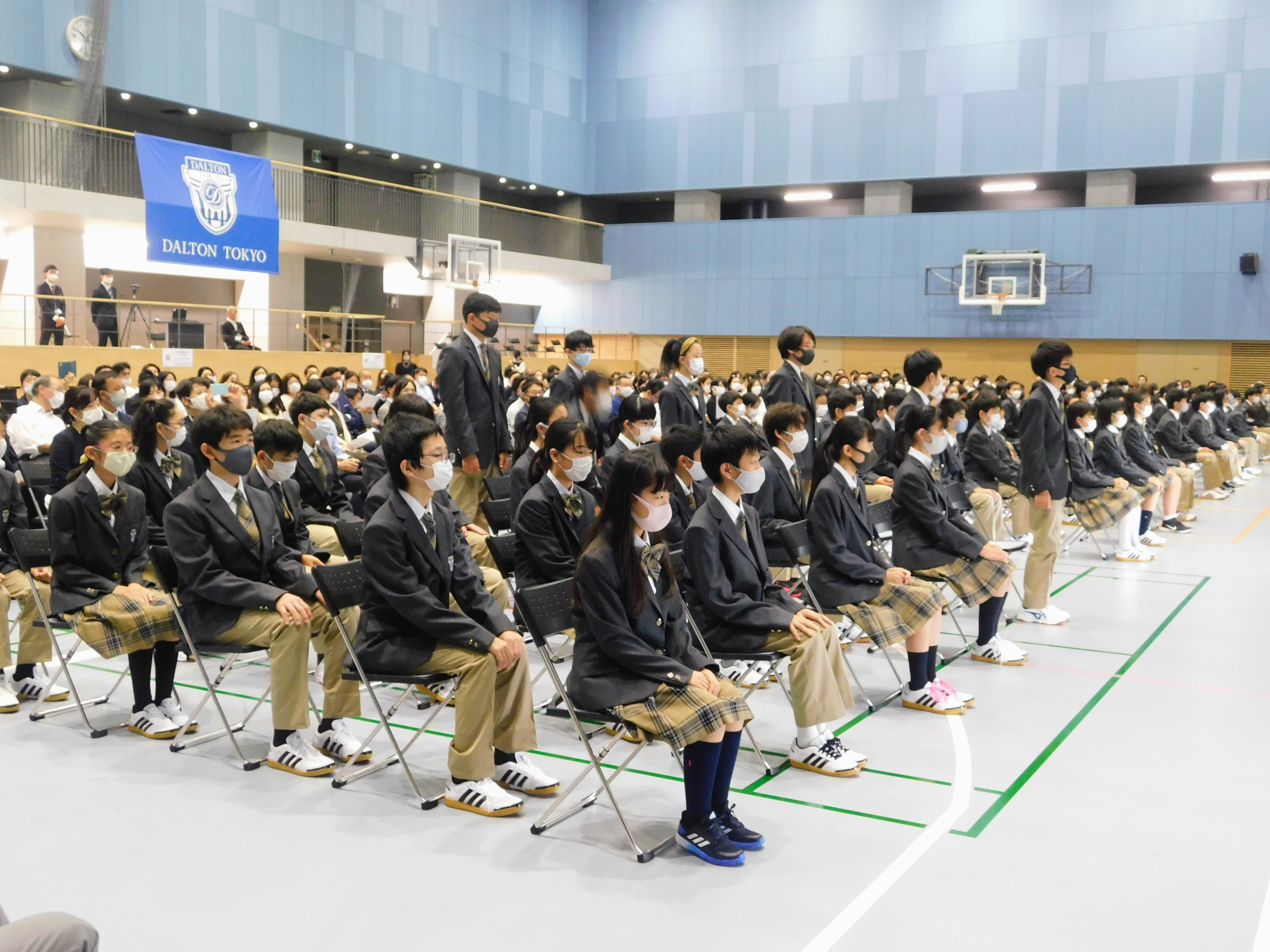 中等部入学式を行いました。（ドルトン東京学園中等部・高等部） Netty Land（ネッティランド） 「私立・国立中高一貫校の魅力」がわかるWebサイト