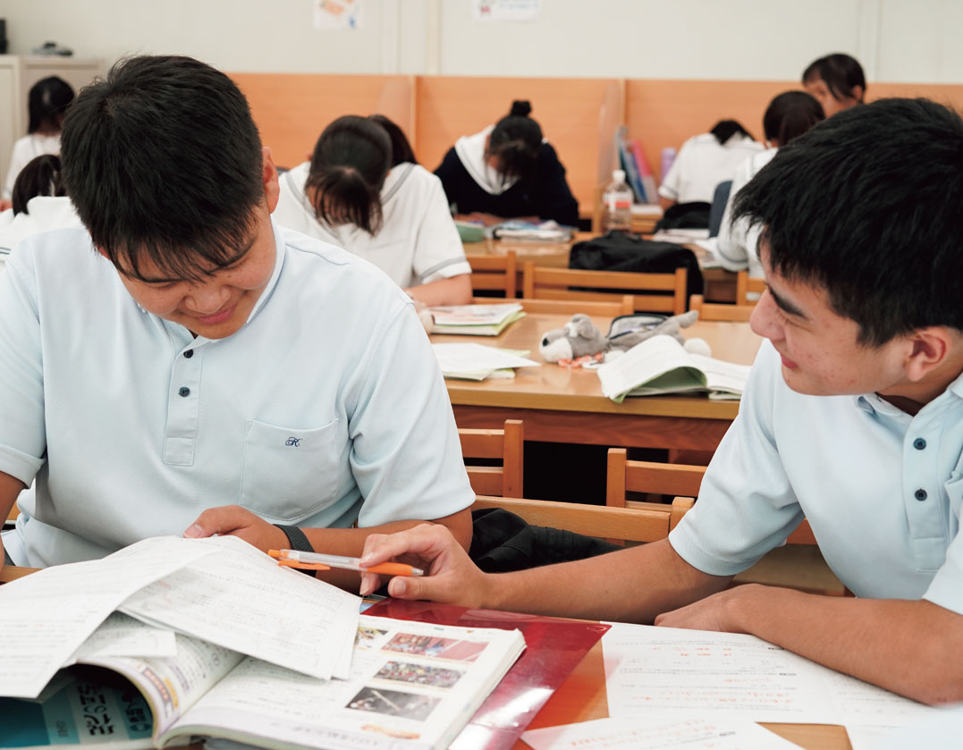 大宮開成中学校