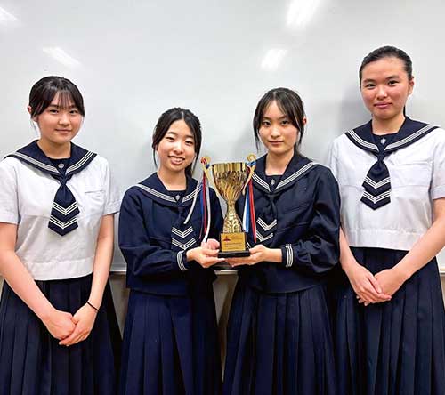 白百合学園中学校