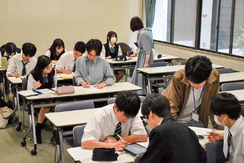横浜翠陵中学校
